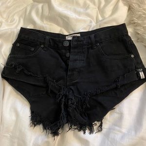 One teaspoon “bandits” jean shorts